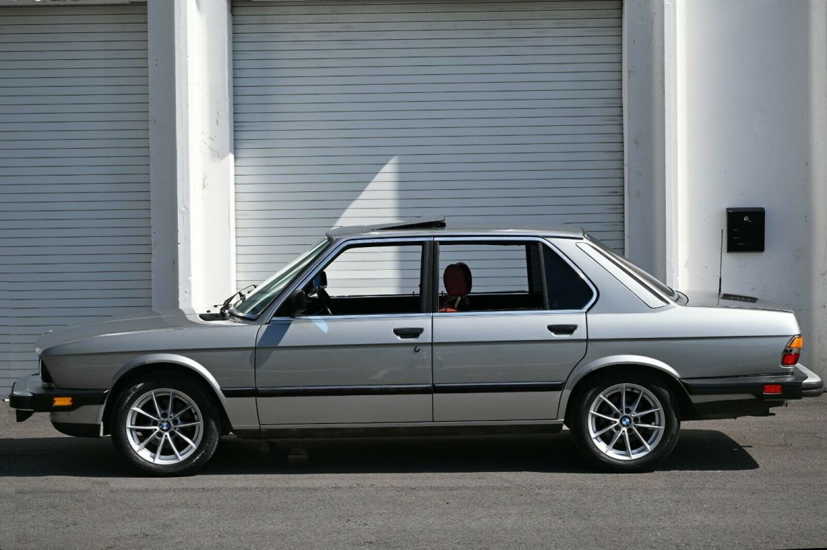 1987 BMW 528e - photo 2