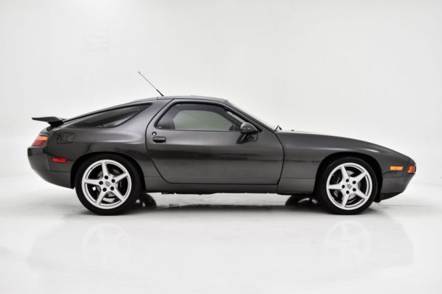 1994 Porsche 928 GTS - photo 2
