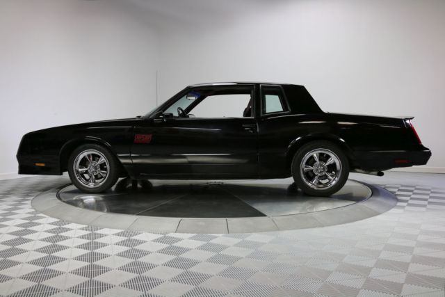 1987 Chevrolet Monte Carlo Base Coupe 2-Door - photo 11