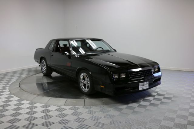 1987 Chevrolet Monte Carlo Base Coupe 2-Door - photo 8