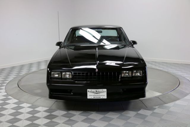 1987 Chevrolet Monte Carlo Base Coupe 2-Door - photo 9