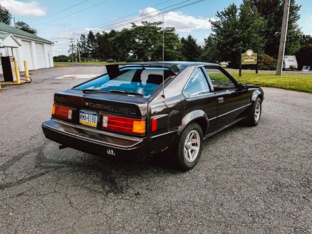 1984 Toyota Supra P-Type (factory fender flares) - photo 4
