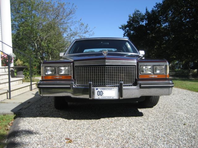 1987 Cadillac Brougham d'Elegance - photo 2