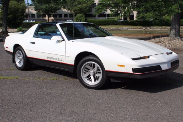 1989 Pontiac Firebird Formula - photo 11