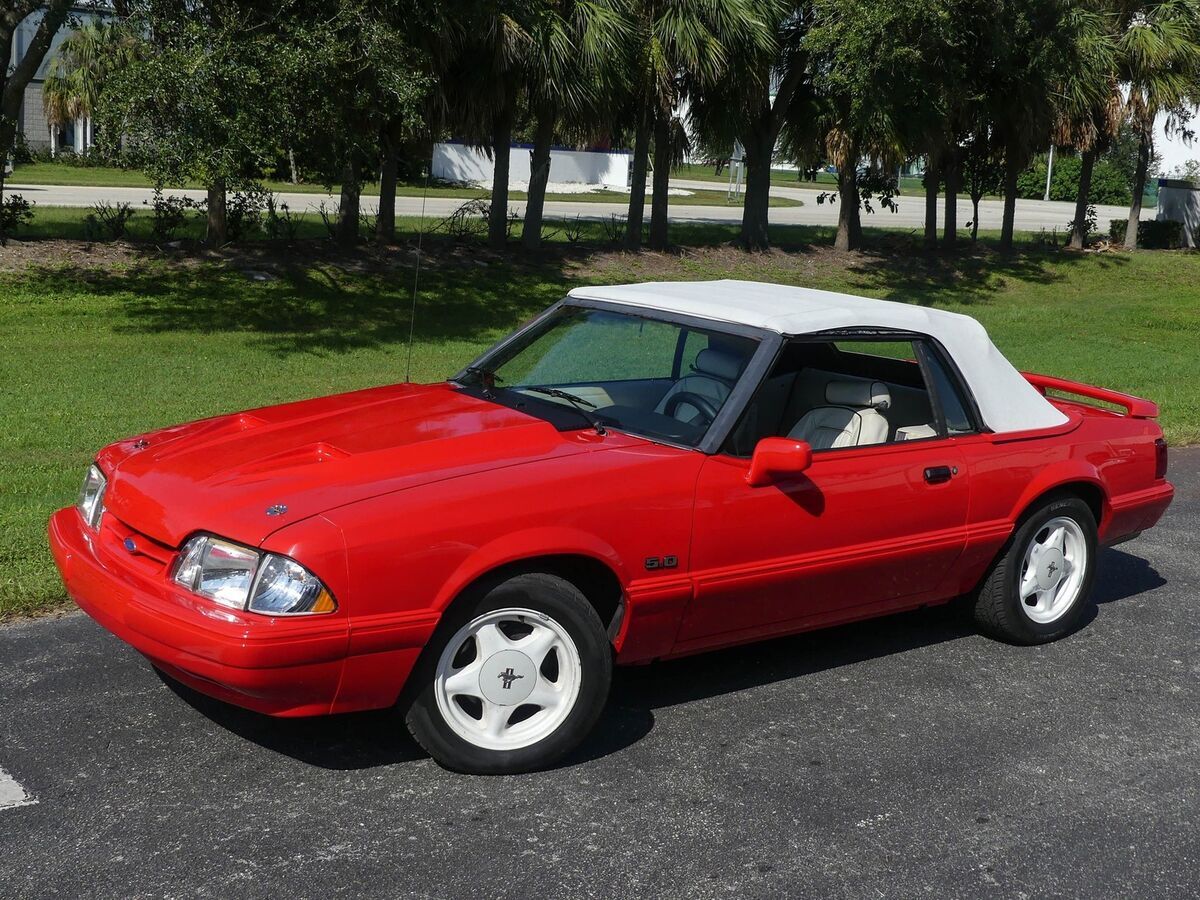 1992 Ford Mustang LX Convertible - photo 8