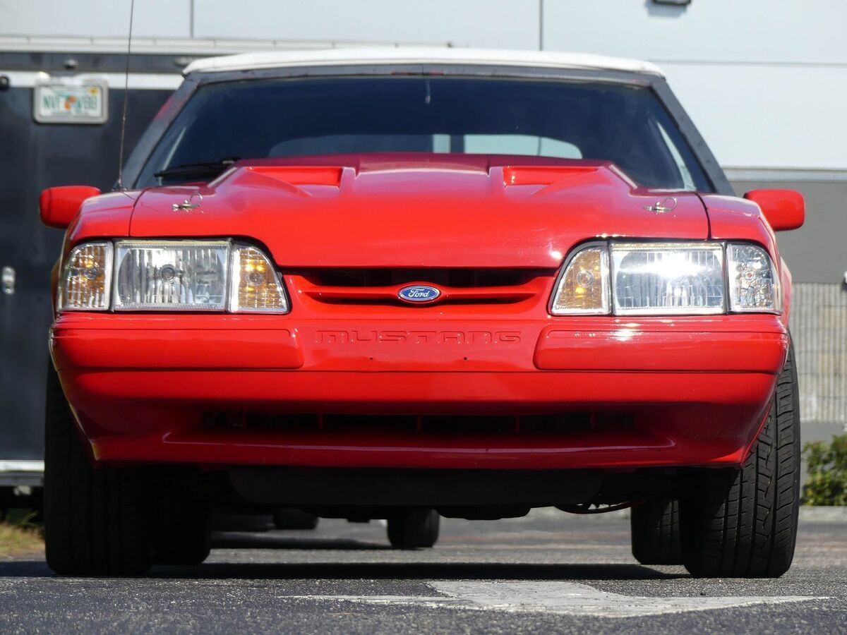 1992 Ford Mustang LX Convertible - photo 9