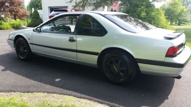 1993 Ford Thunderbird LX - photo 7