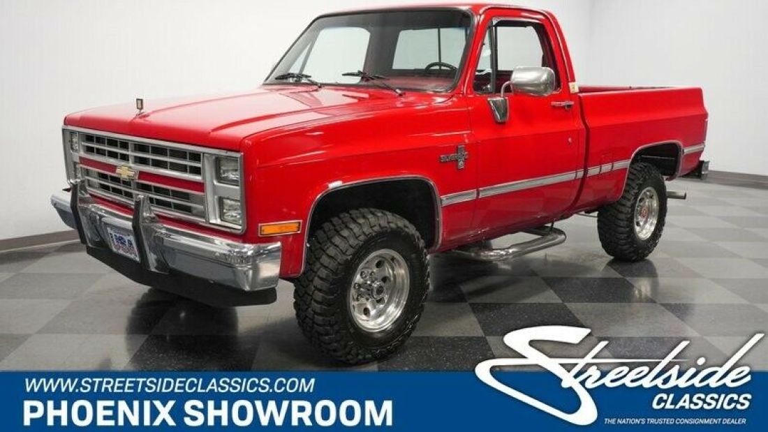 5.0 V8 Auto Classic Vintage Collector 1500 Chevy Pickup Red 4x4 Offroad 1987 Chevrolet Silverado 1500