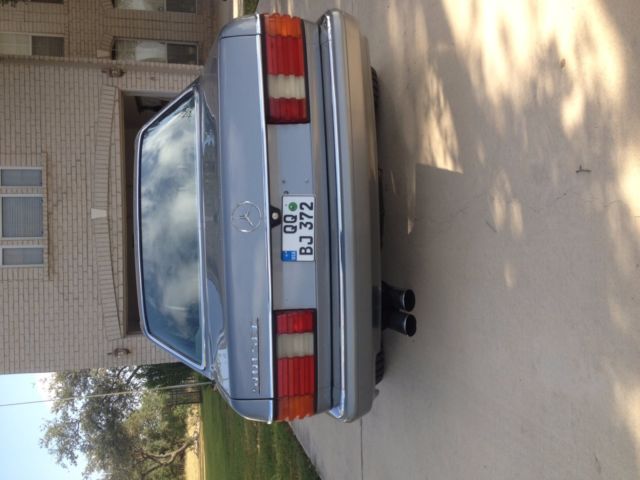1987 Mercedes-Benz 500-Series silver - photo 3