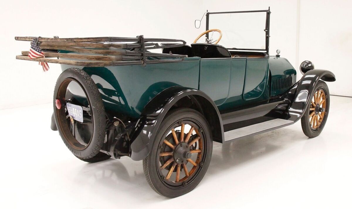 1915 Studebaker 4 Series SD Touring - photo 4