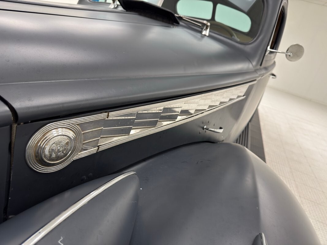 1940 Packard 110 Coupe - photo 12