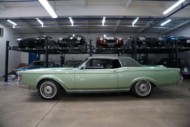 1971 Lincoln Continental Mark III 460/365HP V8 2 Door Hardtop - photo 2