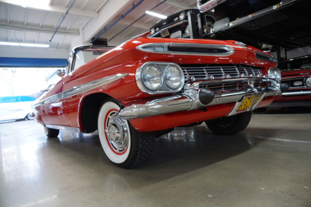 1959 Chevrolet Impala 348 3X2 BBL V8 Convertible -- - photo 7