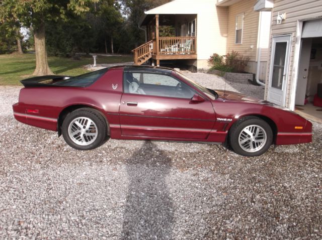 5.0L V8 4BL 1985 Pontiac Firebird Trans Am T-Top 5.0L V8 4BL Automatic 1985 Pontiac Firebird Trans Am