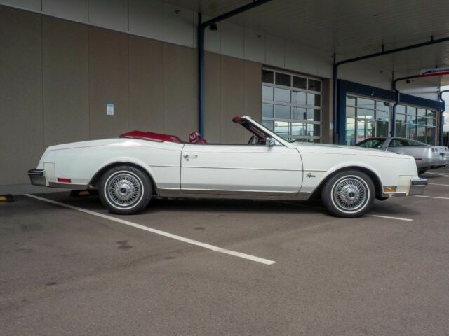 1982 Buick Riviera Original Condition - photo 7