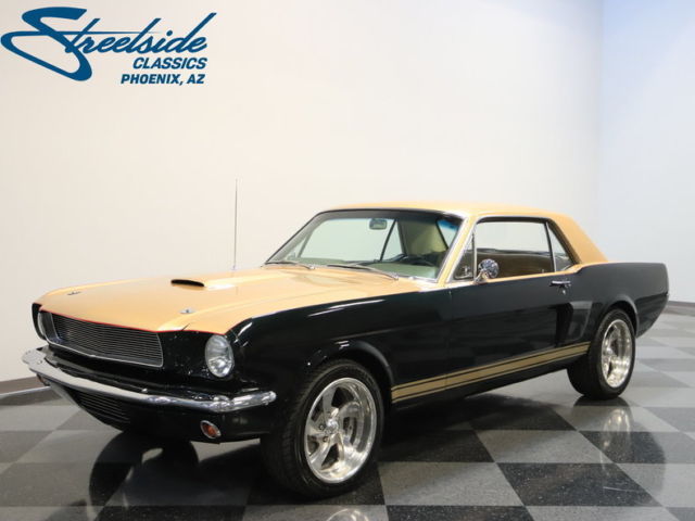 5.0L V8, T-5 MANUAL, 4 WHL DISCS, AC, TOTAL RESTO, SHOW QUALITY, LOOK AT FLOORS 1965 Ford Mustang Restomod