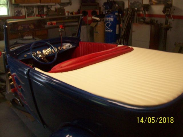 1930 Ford Model A - photo 12