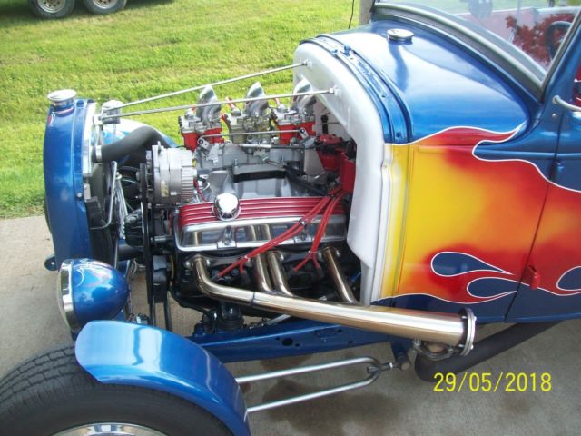 1930 Ford Model A - photo 2