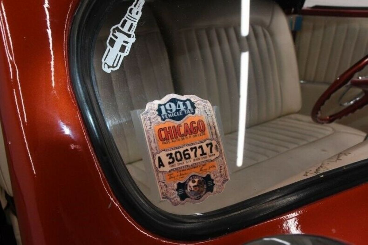 1941 Plymouth Custom - photo 9