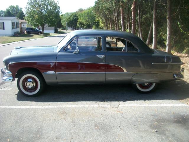 51 FORD CUSTOM, FLATHEAD V8, 3 ON TREE, VERY NICE FL. CAR !! 1951 Ford 2 DOOR CUSTOM CRESTLINER