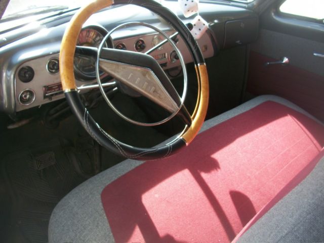 1951 Ford 2 DOOR CUSTOM CRESTLINER - photo 8