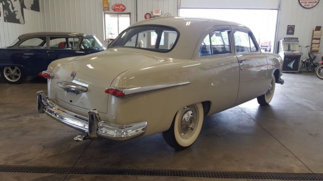 1951 Ford Deluxe Tudor - photo 6