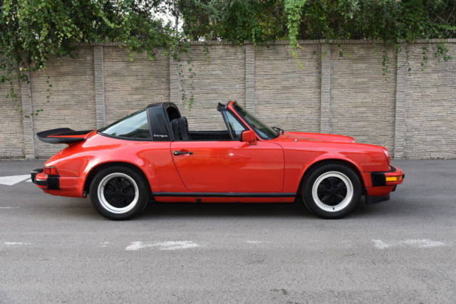 1984 Porsche 911 51,000 Miles, Owners Manuals, Window Sticker, Clea - photo 3