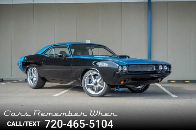512CID Stoker V8 5-speed Black 1970 Dodge Challenger Show Stopper