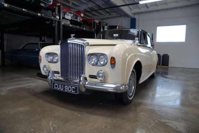 51500 Miles V8 AutomaticSedan 1965 Bentley S3 --