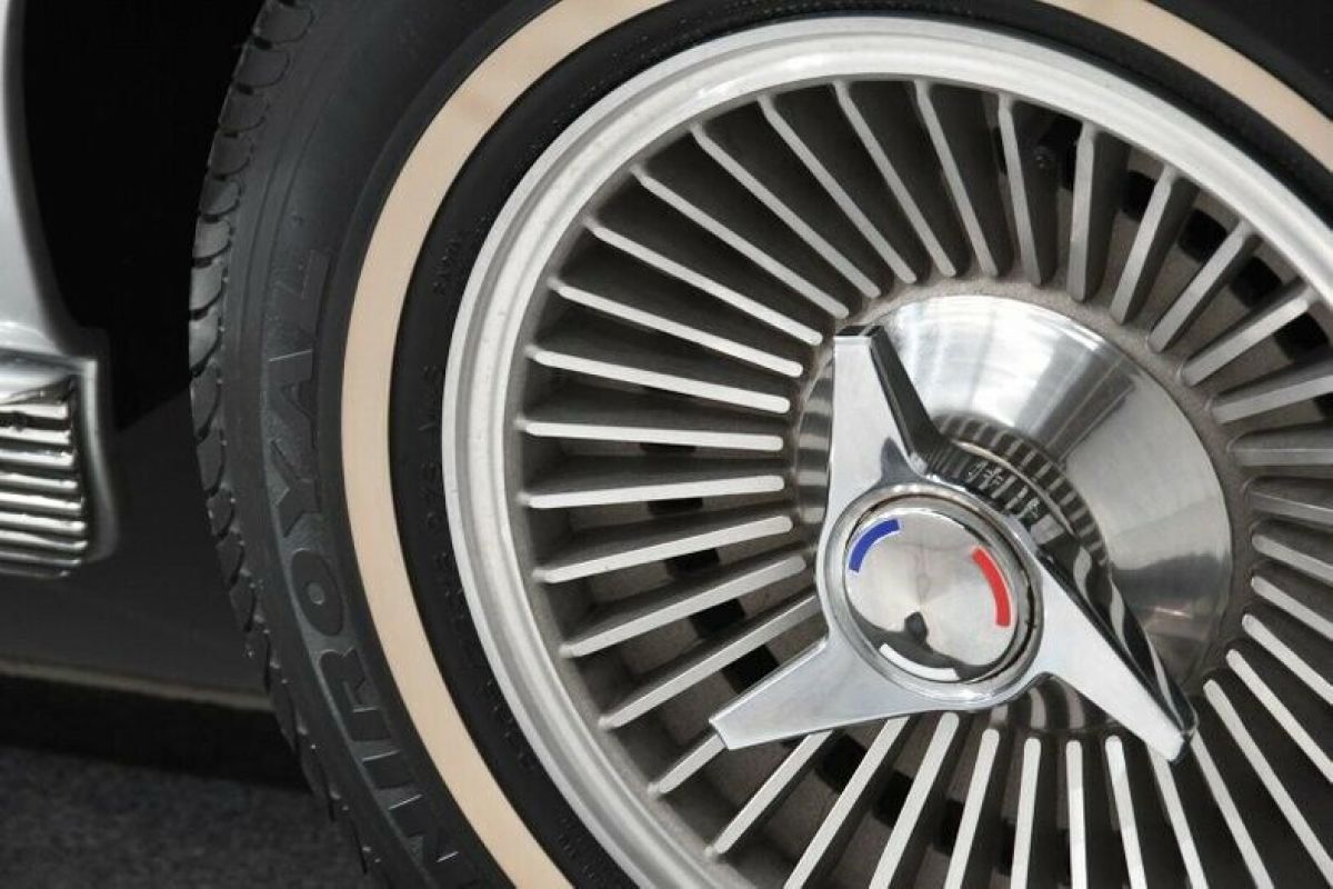 1963 Chevrolet Corvette - photo 10