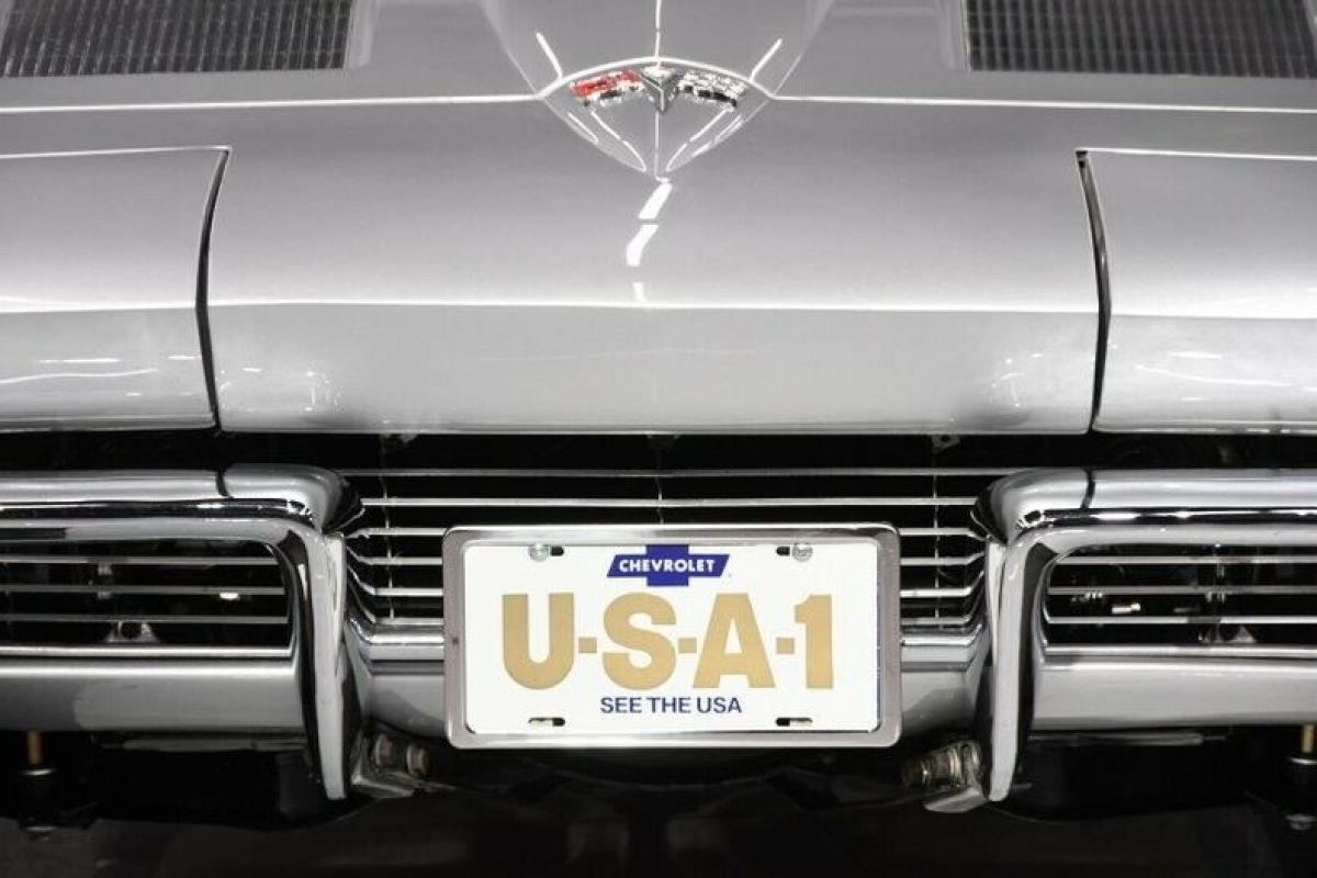1963 Chevrolet Corvette - photo 6