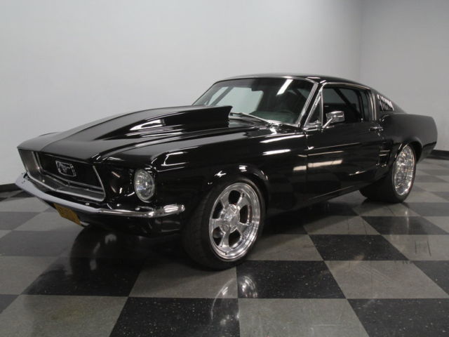 522 STROKED D0VE V8, C4 AUTO, VERY SLICK PAINT, EST 850 HP, WILWOOD DISCS, A+ 1967 Ford Mustang Fastback