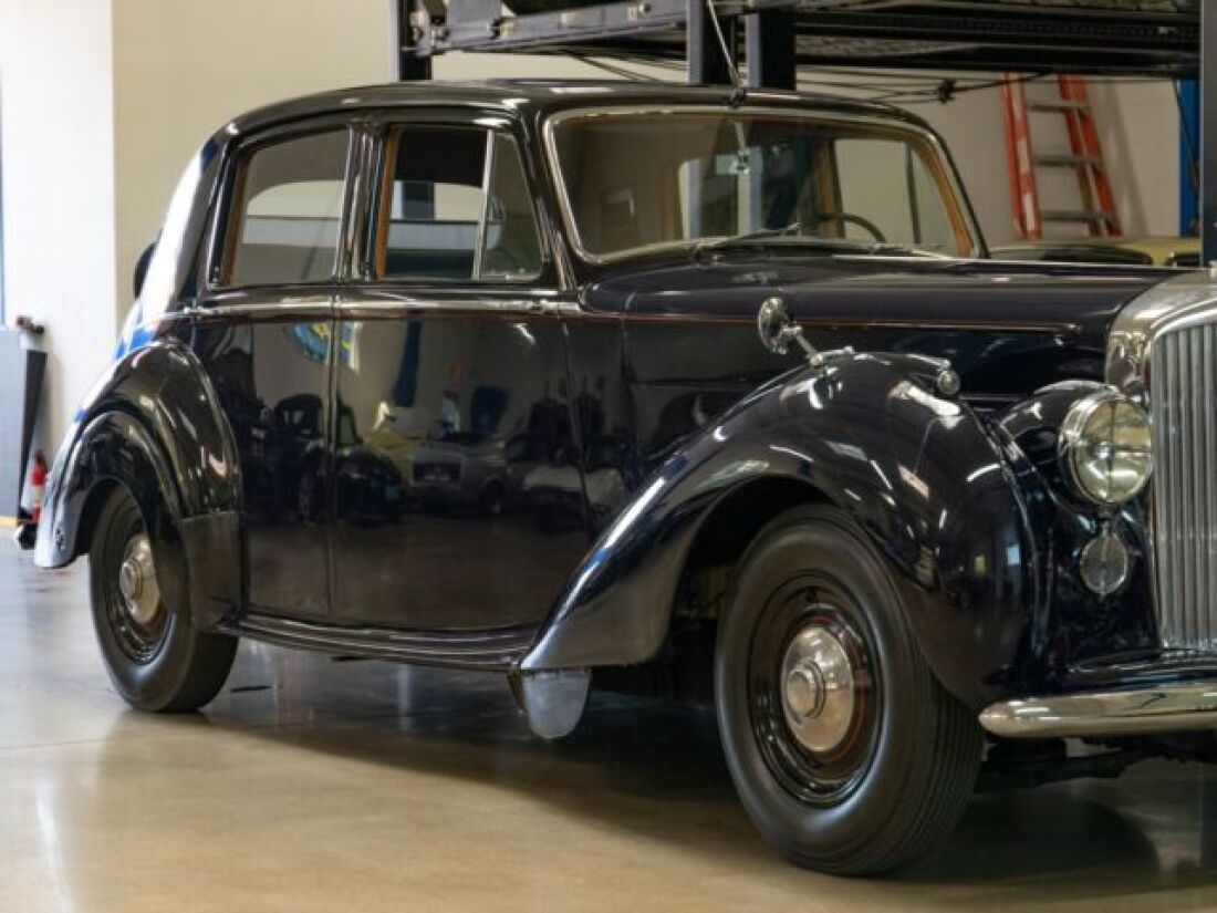 1949 Bentley Mark VI 4 Door Sedan - photo 12