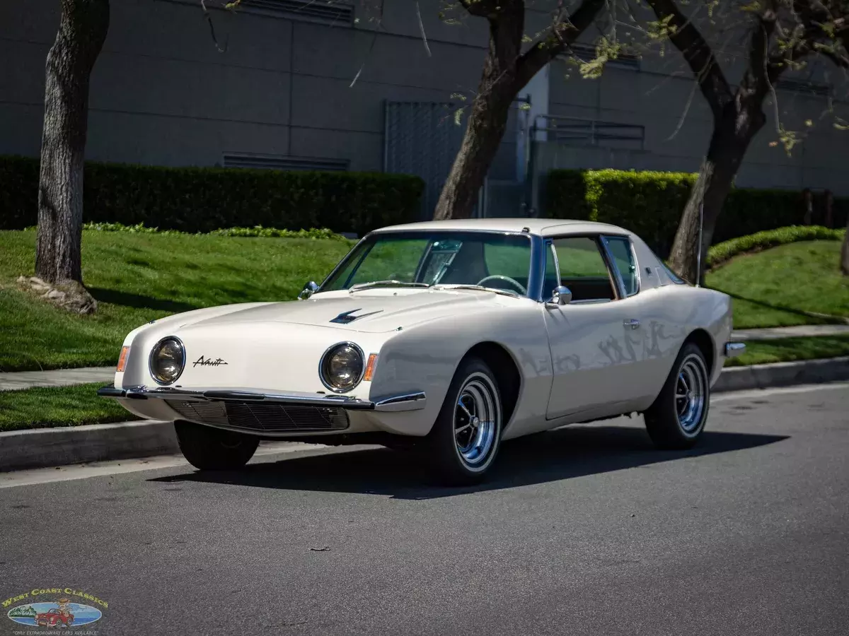 52699 Miles 289/240HP V8 Automatic2 Door Coupe 1963 Studebaker Avanti 289 V8 Coupe