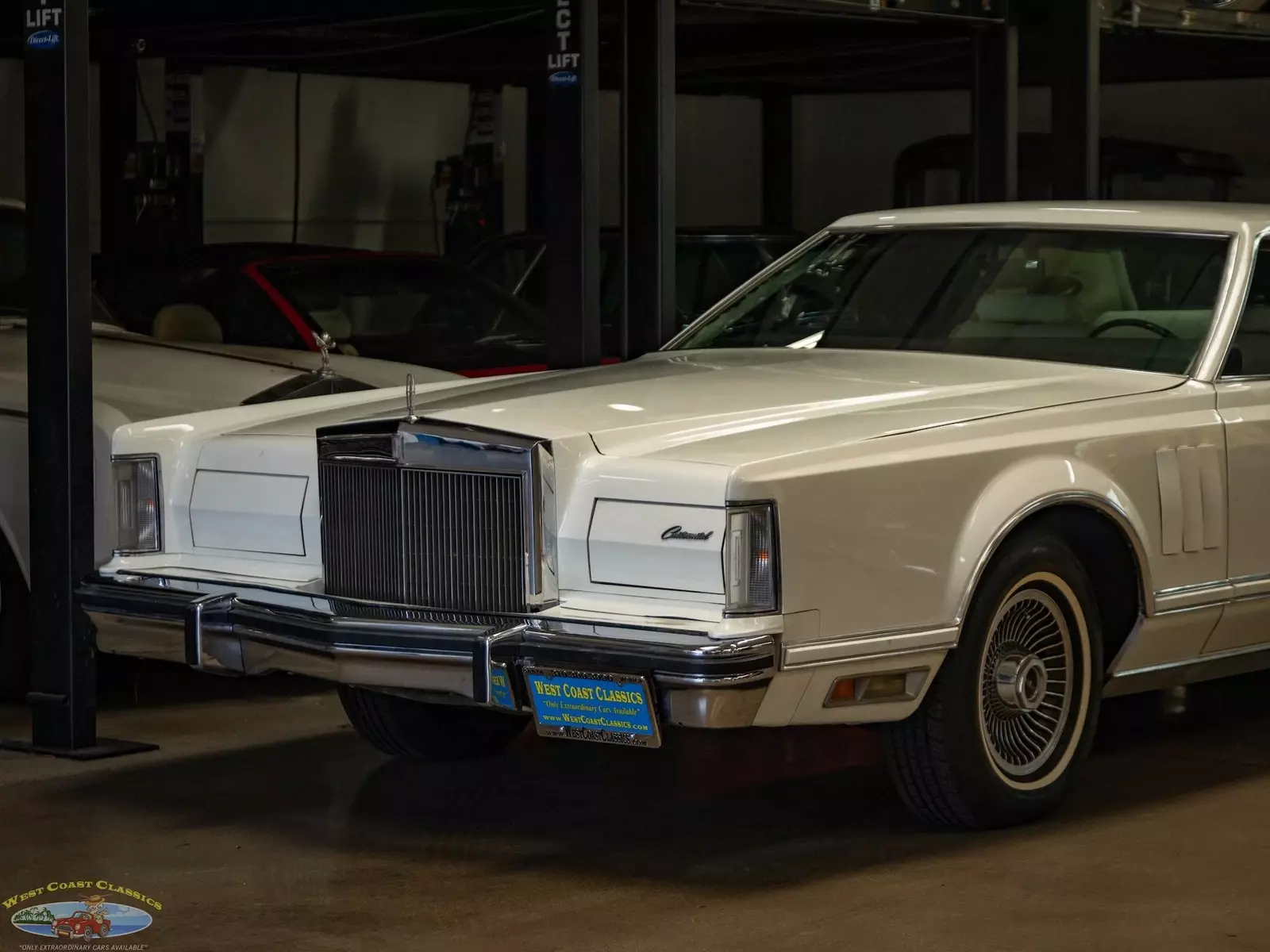 1977 Lincoln Continental 2 Door Coupe with 52K original miles - photo 8