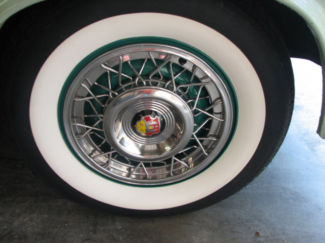 1953 Oldsmobile Ninety-Eight Holiday Coupe - photo 12