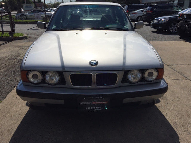 1994 BMW 5-Series Base Sedan 4-Door - photo 2