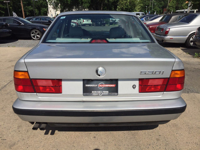 1994 BMW 5-Series Base Sedan 4-Door - photo 6
