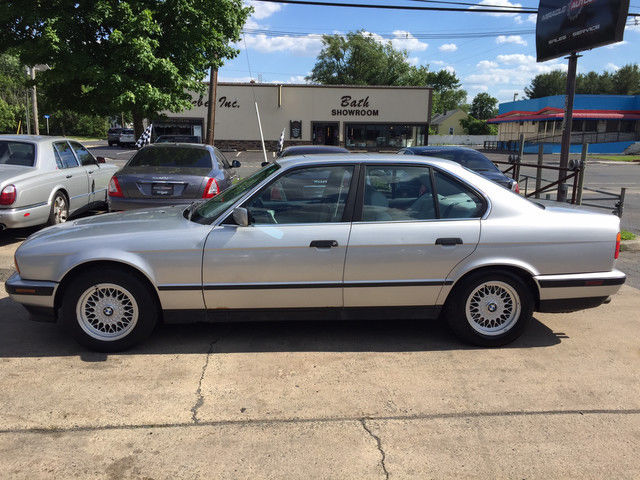 1994 BMW 5-Series Base Sedan 4-Door - photo 8
