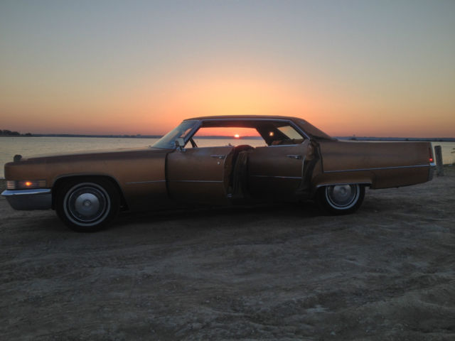 1970 Cadillac DeVille Base Hardtop 4-Door - photo 12