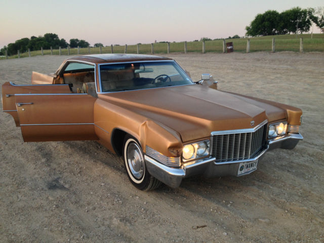1970 Cadillac DeVille Base Hardtop 4-Door - photo 8