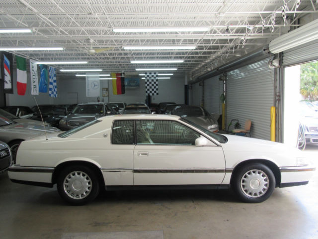1993 Cadillac Eldorado Base Coupe 2-Door - photo 7