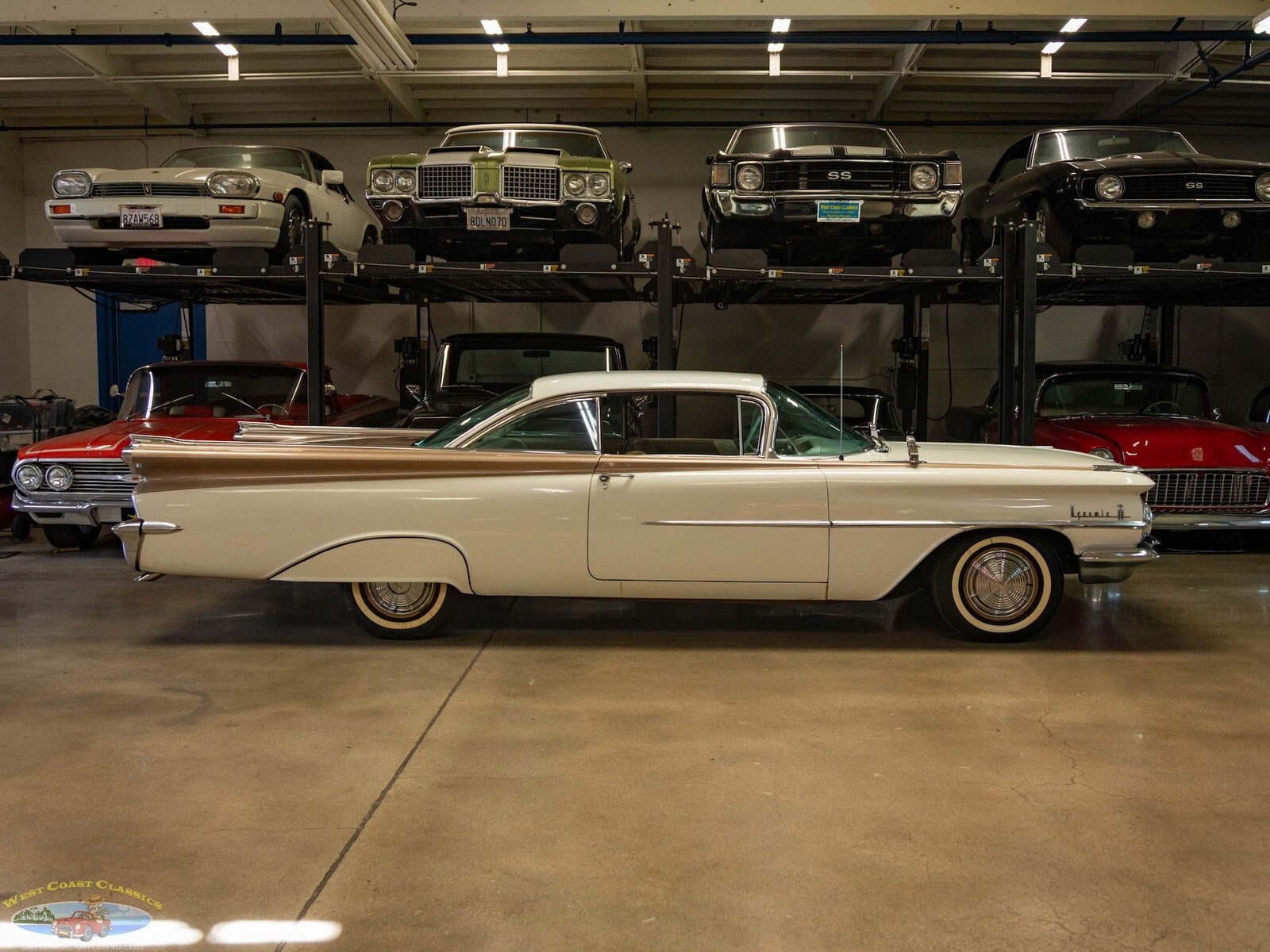 1959 Oldsmobile Eighty-Eight 371 Rocket V8 - photo 3