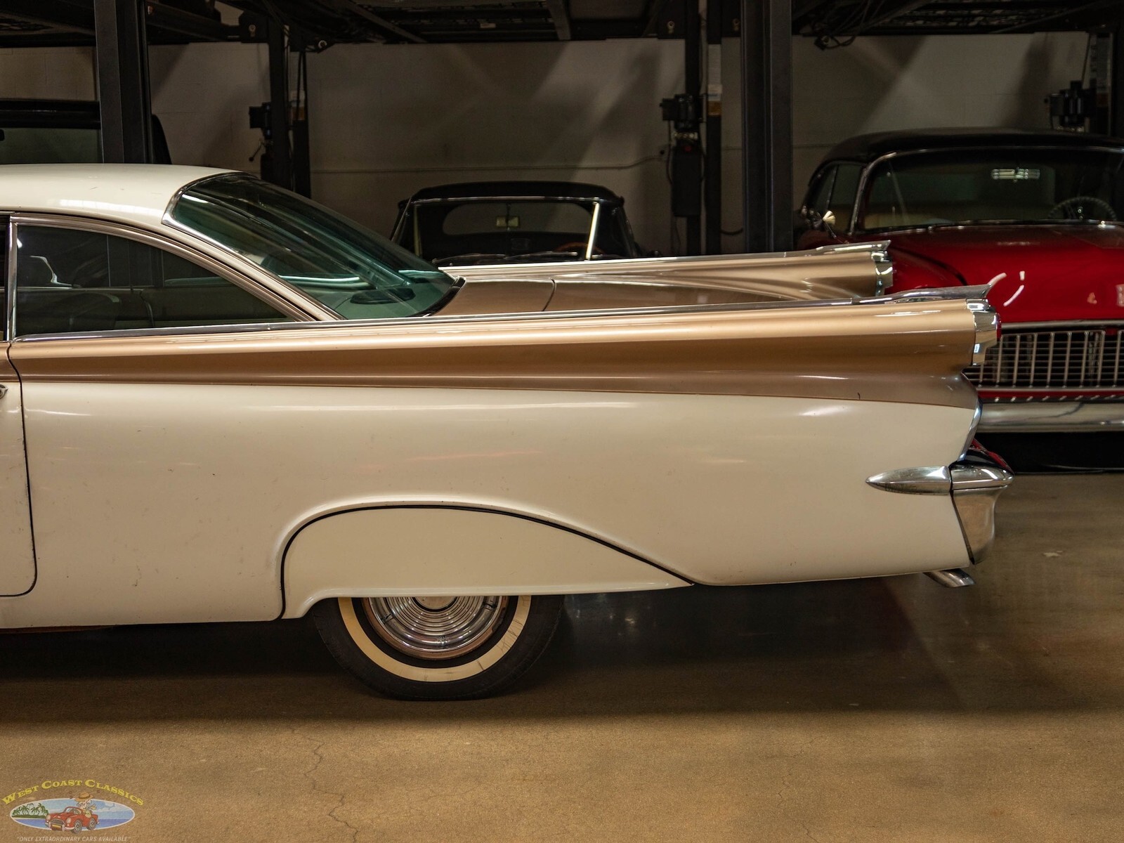 1959 Oldsmobile Eighty-Eight 371 Rocket V8 - photo 8