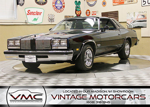 53,800 Original Miles! - Laser Straight - Rust Free - AZ/CA Car -A/C -1 Repaint 1976 Oldsmobile Cutlass Supreme