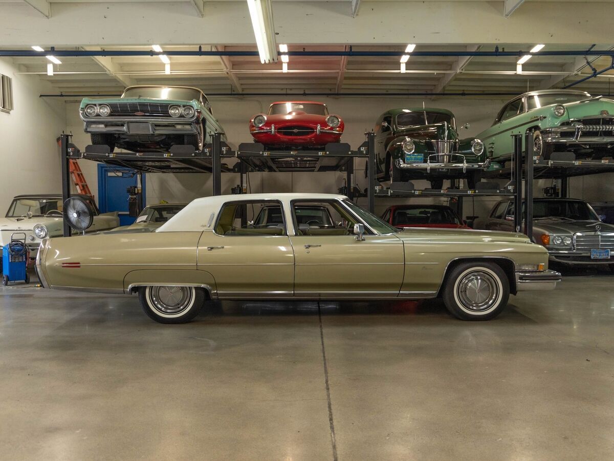 1973 Cadillac Fleetwood Brougham 472 V8 Sedan - photo 5
