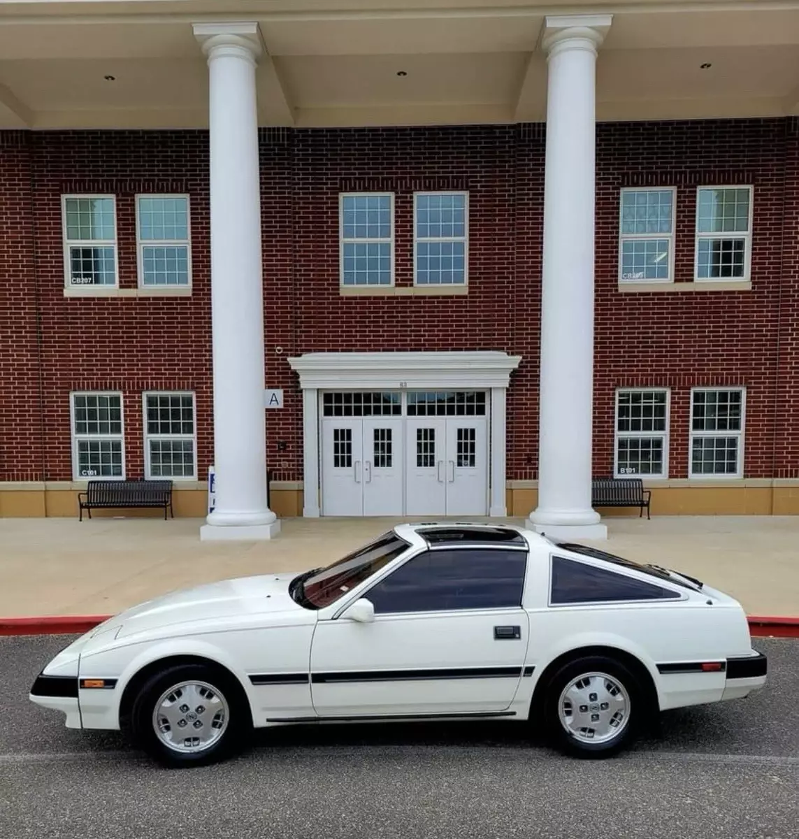 53k Mile 1985 Nissan 300ZX NA 5-speed 1985 Nissan 300ZX