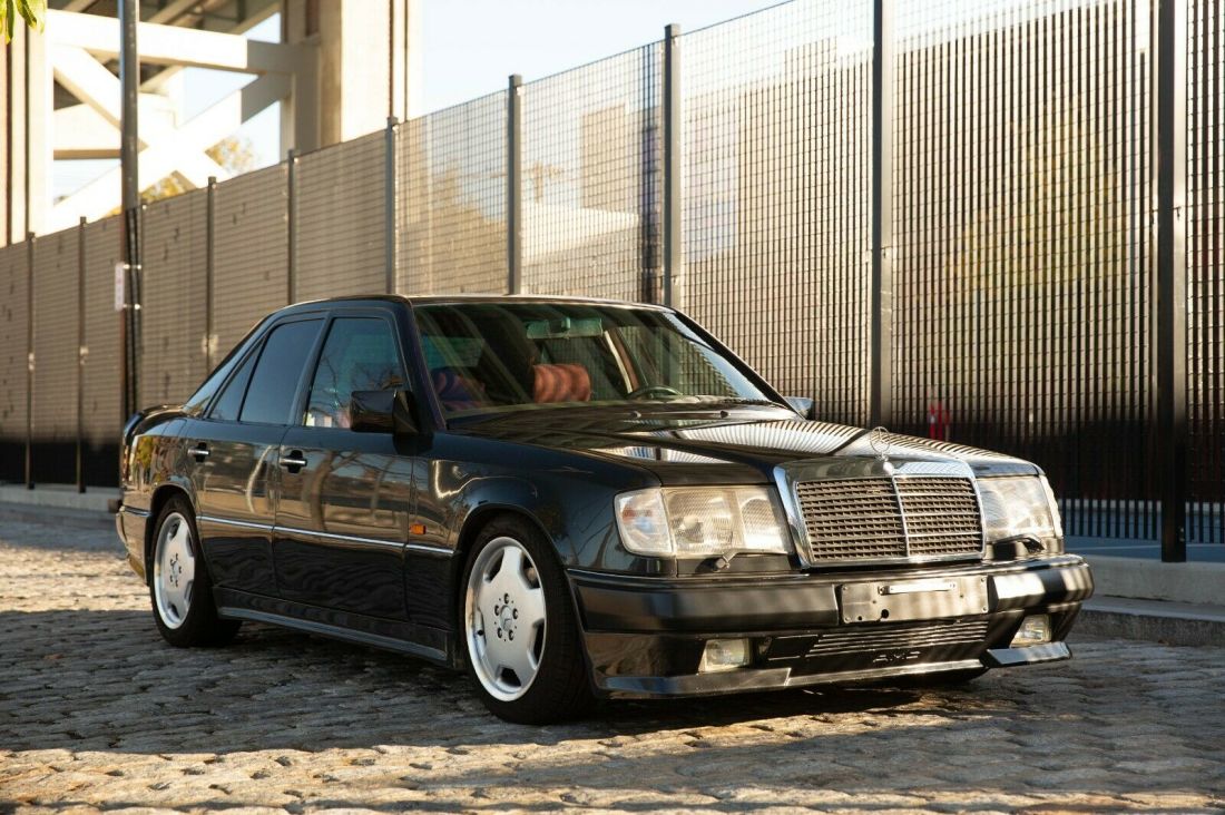 1990 Mercedes-Benz E-Class 300 - photo 11