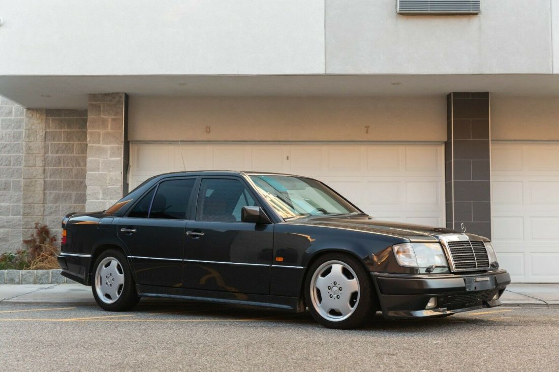 1990 Mercedes-Benz E-Class 300 - photo 3