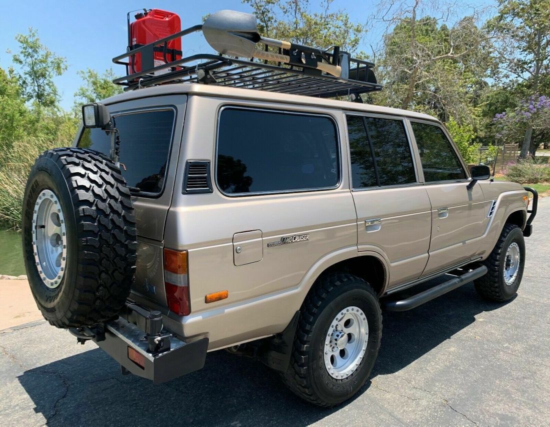 1984 Toyota Land Cruiser FJ60 - photo 11